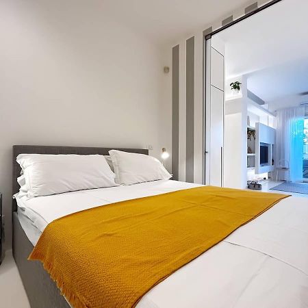 Solemar Sicilia - White Loft Lägenhet Palermo Exteriör bild